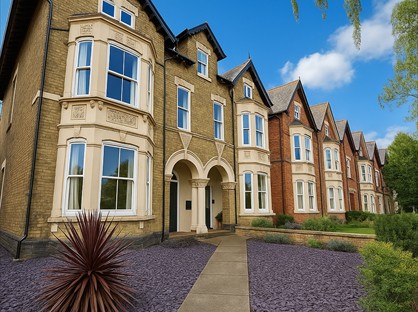 4 Bed Flat, Clapham Road, MK41