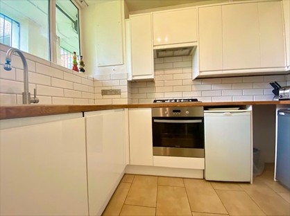 2 Bed Maisonette, Sherlock Court, NW8