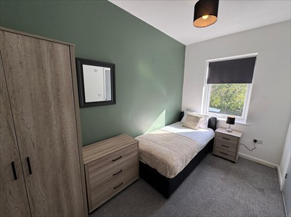 Room in a Shared House, Redlands, NG18