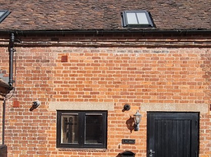 2 Bed Terraced House, Longnor Hall Farm, SY5