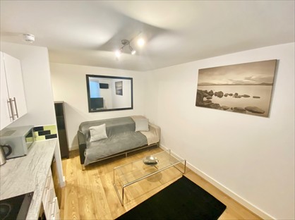 1 Bed Flat, Gloucester Place, BN1