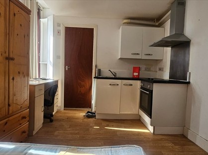 Studio Flat, Fairfield Road, N18
