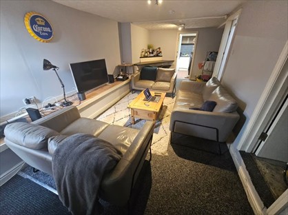 Room in a Shared House, Cardigan Lane, LS4