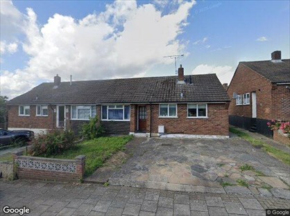 Studio Flat, Veryan Close, BR5