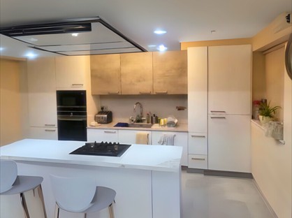 Room in a Shared House, Court Crescent, SL1