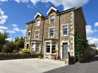 4 Bed Semi-Detached House, The Butts, BA11