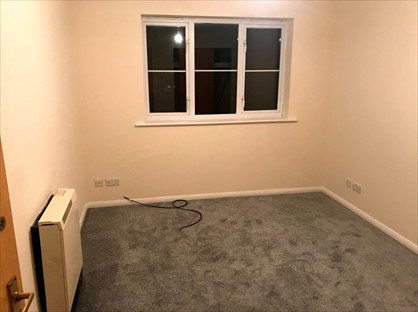 2 Bed Flat, Maidenbower, RH10