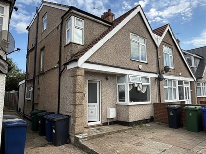 2 Bed Maisonette, Great North Way, NW4