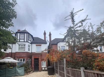 Bedsit, Station Road, B73