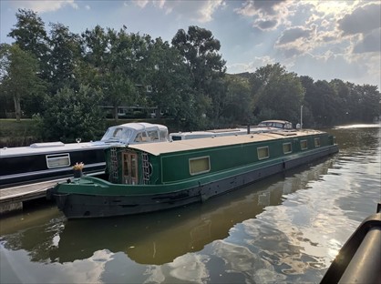 2 Bed House Boat, Ferry Quays, TW8