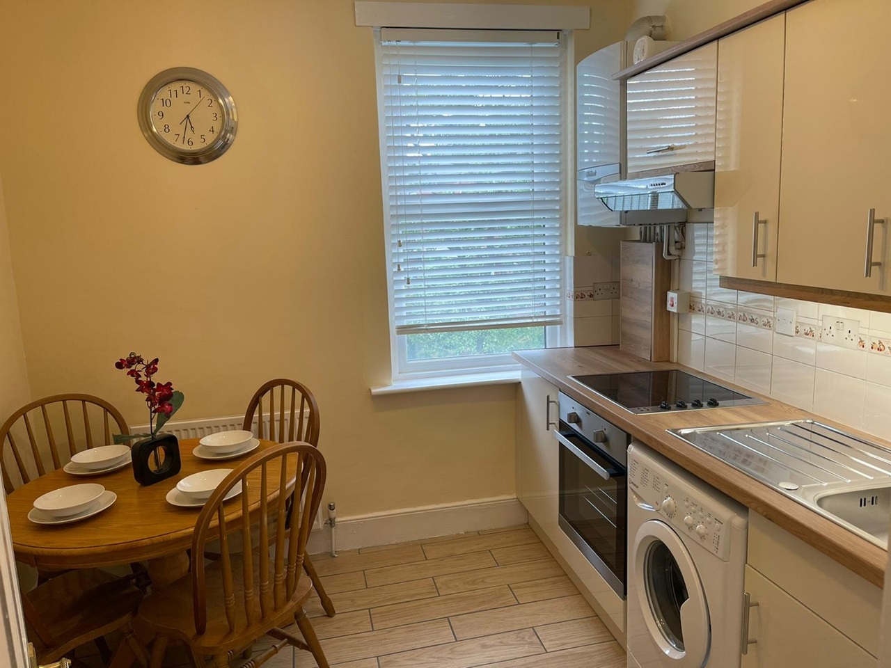London 1 Bed Flat, Dollis Hill, NW10 To Rent Now for £1,430.00 p/m