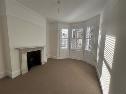 2 Bed Flat, Portland Road, BN11