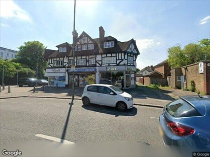 Room in a Shared House, Waterloo Road, KT19