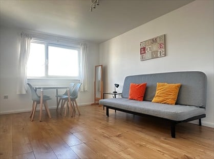 2 Bed Flat, Hailesland Grove, EH14