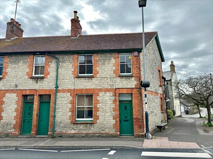 2 Bed Semi-Detached House, Salisbury Street, BA12