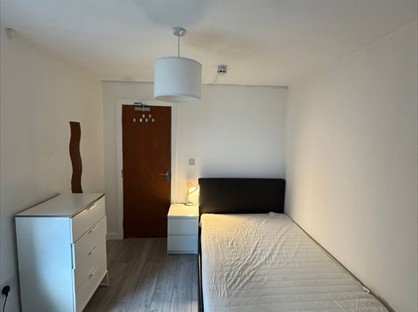 Room in a Shared House, Bannockburn Road, SE18