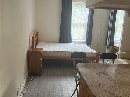 Studio Flat, Eade Road, N4