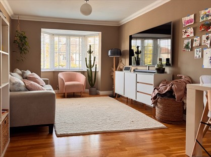 2 Bed Flat, Worcester Court, SM2