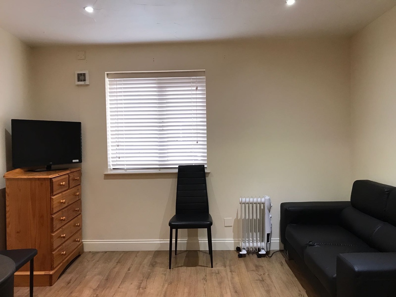 Additional image 2 of 1 Bed Flat, Fleet Street, L1, N1 7GU