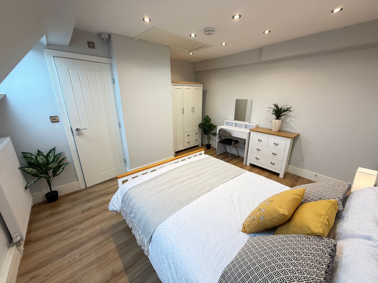 3 Bed Flat, Stanmore Road, B16 photo 3