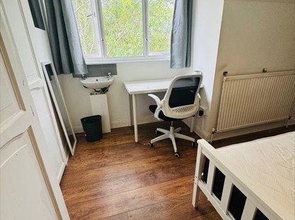 Room in a Shared House, Lancelot Avenue, HA0