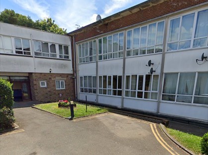 1 Bed Flat, William House, WR11