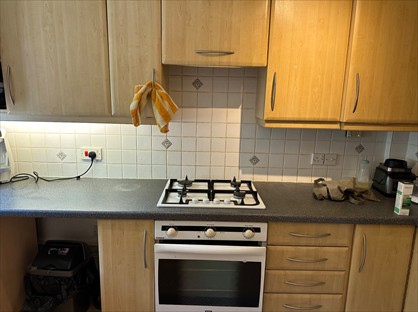 Room in a Shared House, Wych Hill Park, GU22