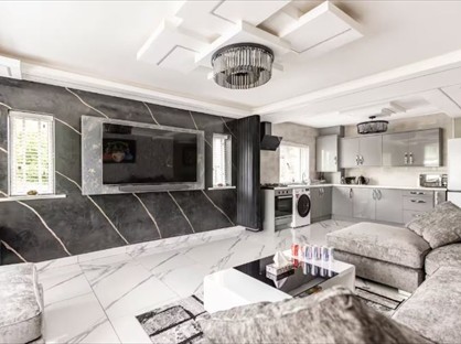 3 Bed Semi-Detached House, Woodside Road, BD12