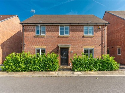 4 Bed Detached House, Wright Close, WD23