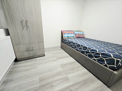 Room in a Shared Flat, Bethnal Green Road, E2