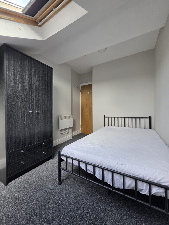 2 Bed Flat, Lower Cathedral Road, CF11 photo 4