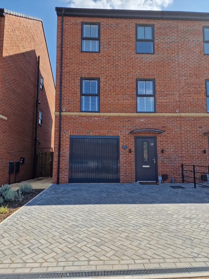 Additional image 4 of Room in a Shared House, Dallington Street, NG8, N1 7GU