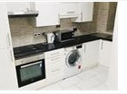 2 Bed Flat, Seymour Street, W1H