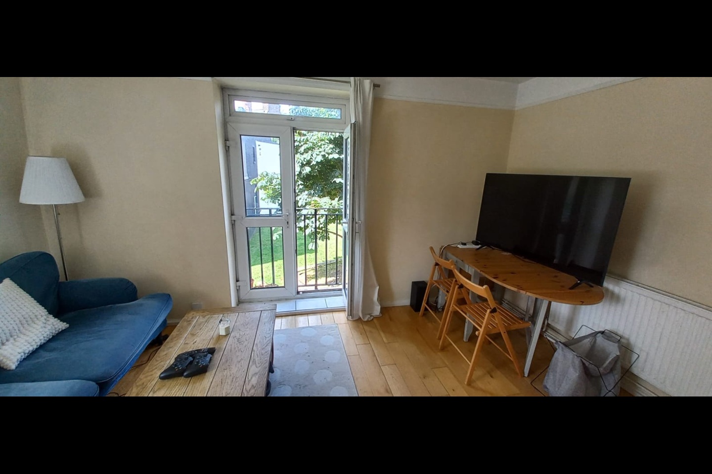 4 Bed Flat, Gurney House, E2 photo 2