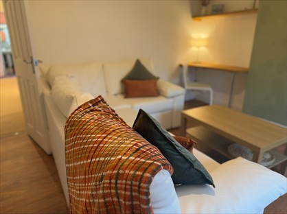 1 Bed Flat, Rugeley Road, WS7