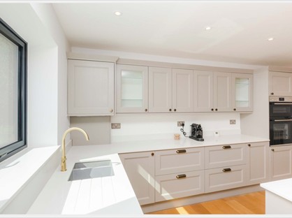 6 Bed Detached House, Crowborough Hill, TN6