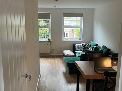 Room in a Shared House, St. Georges Street, SK11