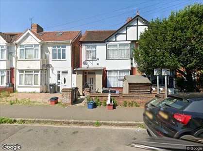 1 Bed Flat, Bulstrode Ave, TW3