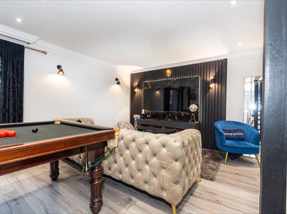 4 Bed Detached House, Old Bath Road, SL3