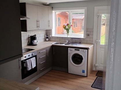 4 Bed Terraced House, Reform Street, KA15