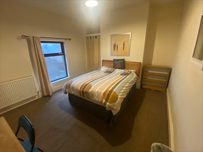 Room in a Shared House, Salthouse Road, LA14