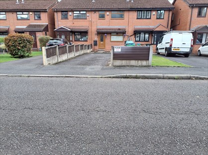 3 Bed Terraced House, Albany Street, M24