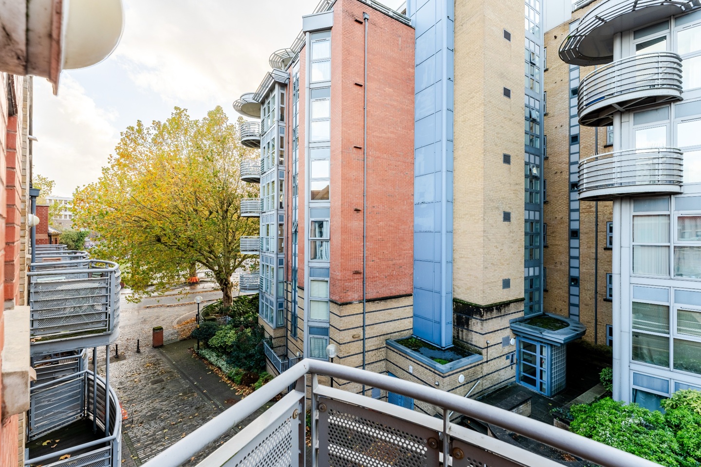 Additional image 2 of 2 Bed Penthouse, The Metropolitan, BS1, N1 7GU