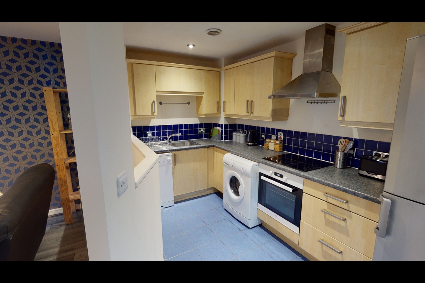 Additional image 4 of 2 Bed Flat, Back Colquitt Street, L1, N1 7GU