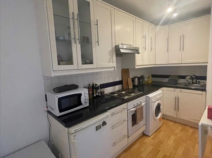 2 Bed Flat, Drummond Street, NW1