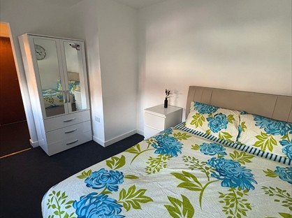 Studio Flat, Wheelers Fold, WV1