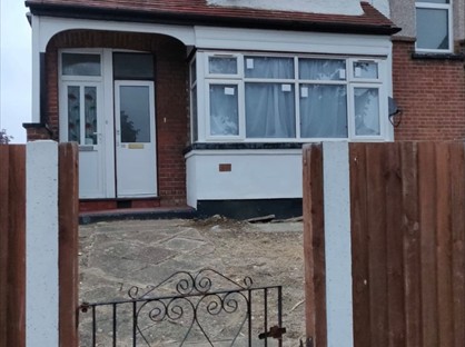 2 Bed Flat, Headstone Gardens, HA2