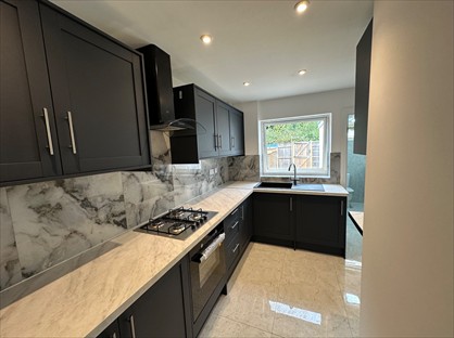 2 Bed Bungalow, Hertford Close, OX26