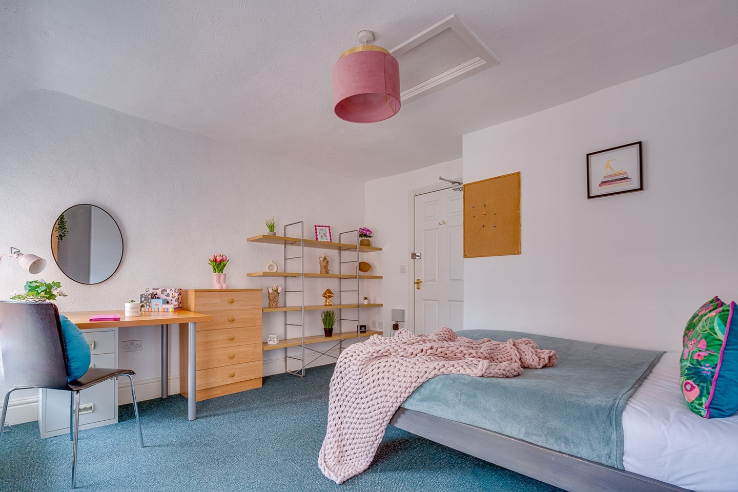 Additional image 20 of Room in a Shared House, St. James's Street, NG1, N1 7GU