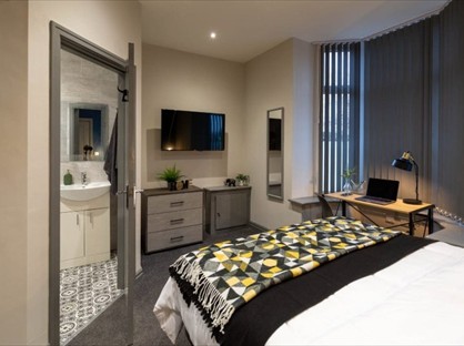 6 bed room for rent in Room in a Shared House, Poolstock Lane, WN3